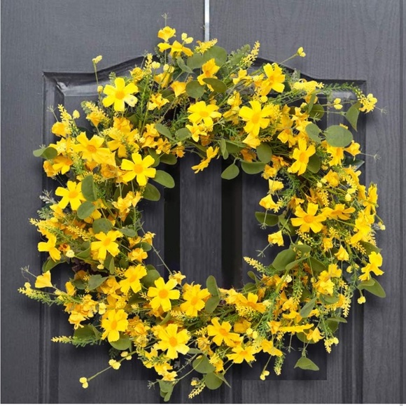 Vibrant Yellow Floral Wreath - Picture 5 of 5
